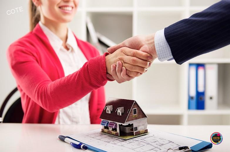 Content on the Edge is providing you with 15 Steps to Becoming a Real Estate Agent and Starting a Successful Career